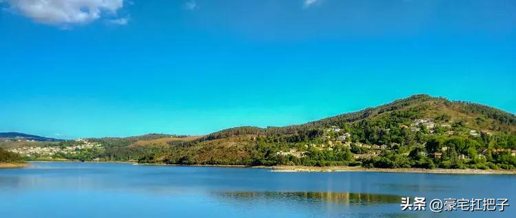 c罗1亿豪宅曝光,c罗的名车和豪宅