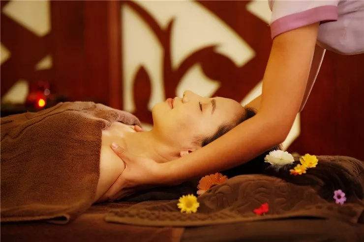 美容院所有的手法,美容院手法体验