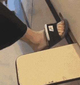 月老看事,月老吐血视频