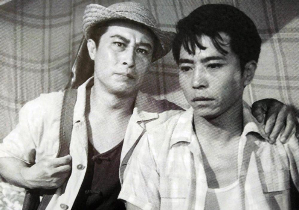 九月半刚过名人六人一一去世，回顾他们的一生令人兴奋又悲伤