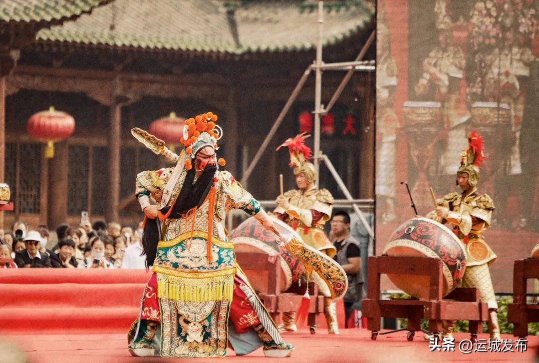 拜关公到运城,拜关公需要哪个方向都拜一下吗