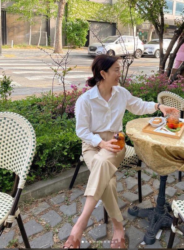 韩国大妈时尚搭配,韩国50岁大妈穿搭