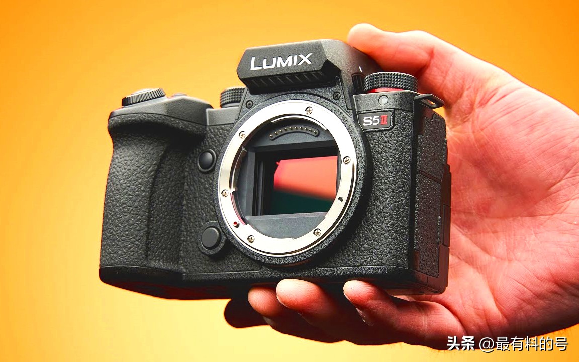 目前在售万元价位微单机型横向对比：哪一款值得入手（下）？