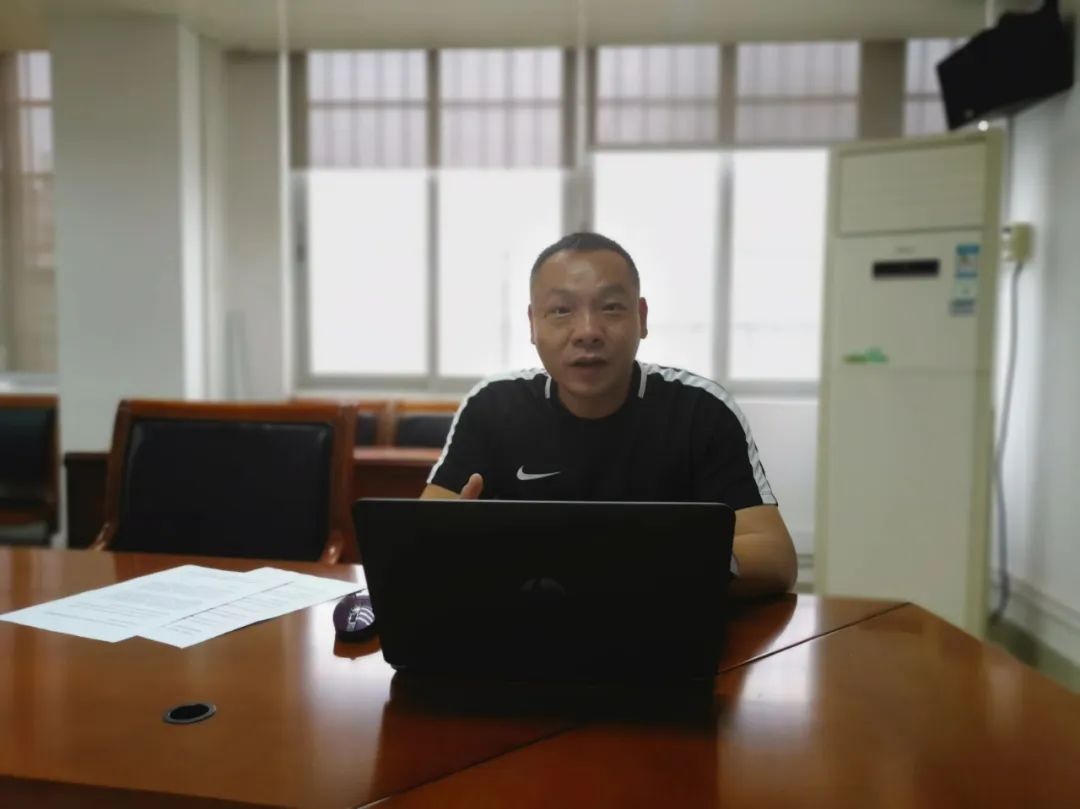 青少年足球教学颠球,足球考试颠球教学