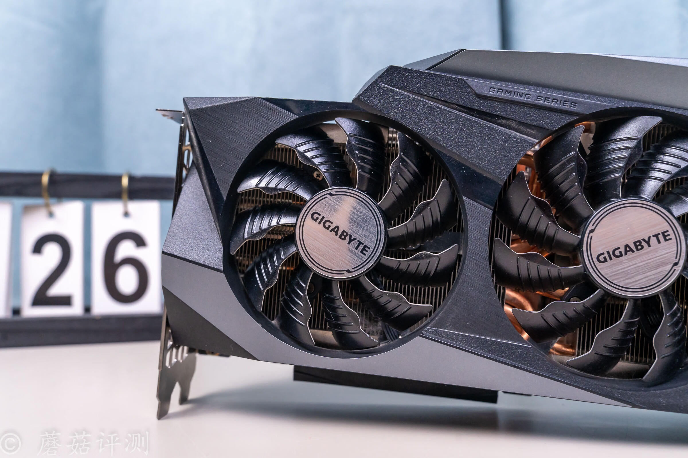 技嘉3090ti水雕显卡,技嘉rtx4090魔鹰oc怎么样