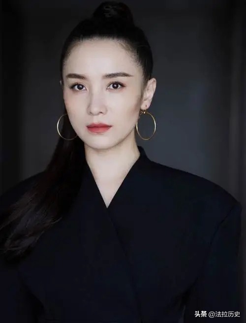 宋佳三段感情生活,41岁宋佳与大7岁绯闻男友