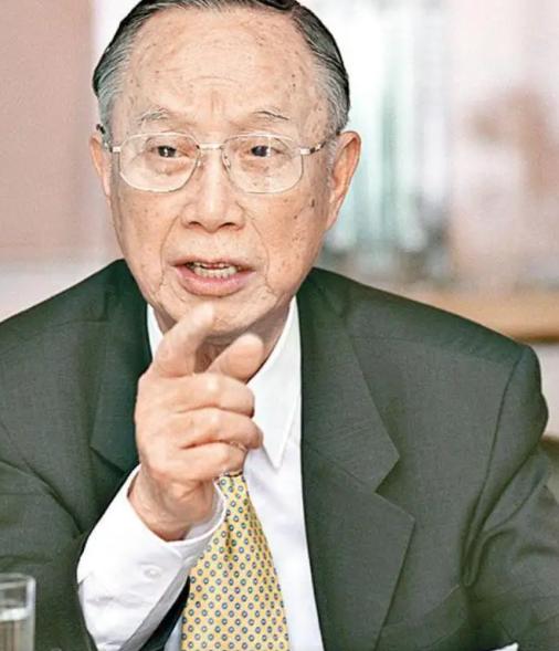 一举败光400亿!香港的百亿败家子，为何仍是商业帝国的接班人?