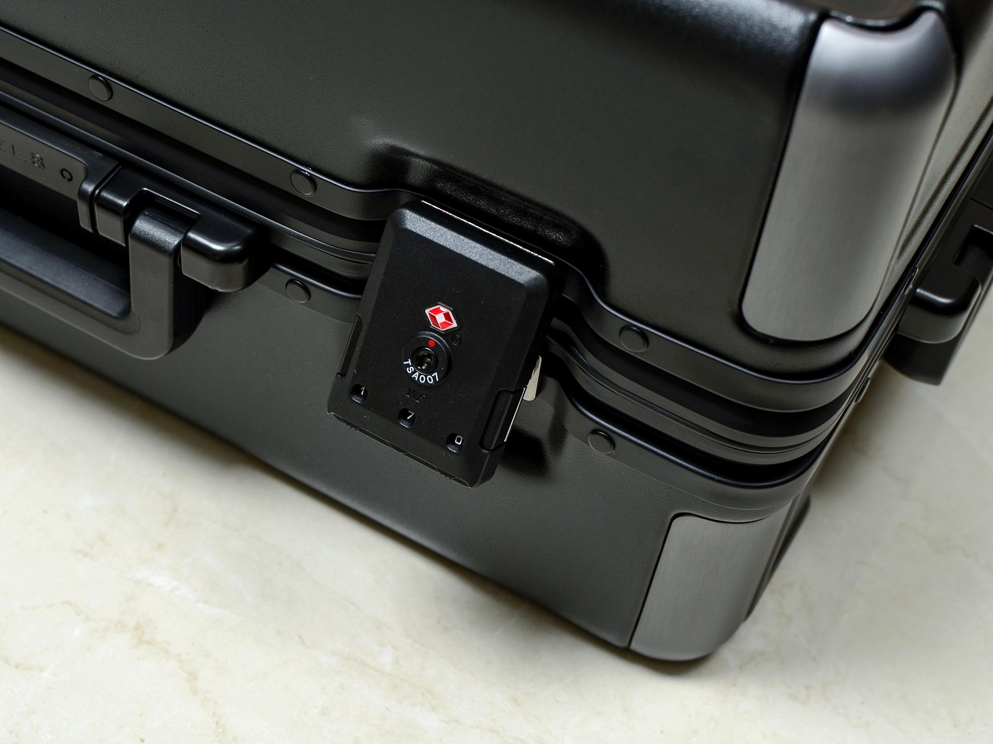 春暖花开出行郊游,春暖花开背包旅行视频