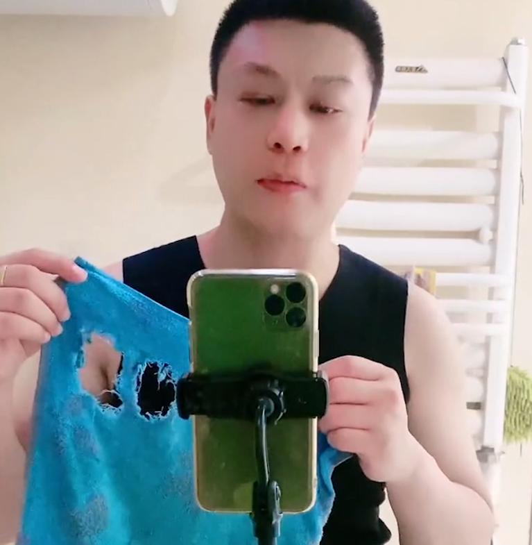 男德天花板明明，全网“反恐婚第一人”，疼媳妇是作秀还是真爱？