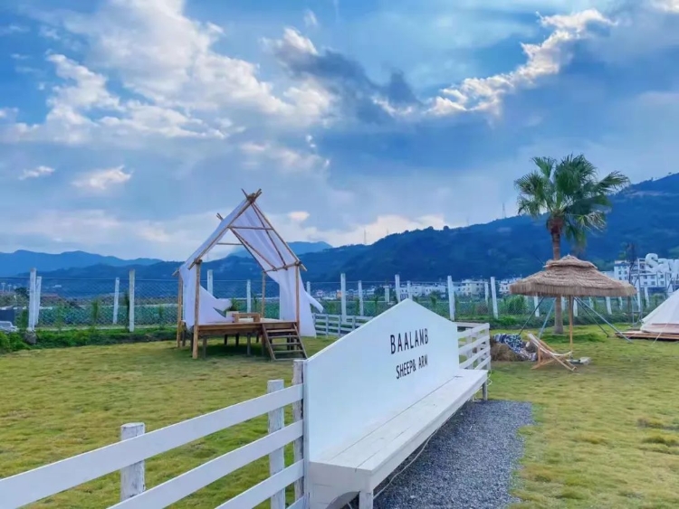 幕天席地位置,幕天席地