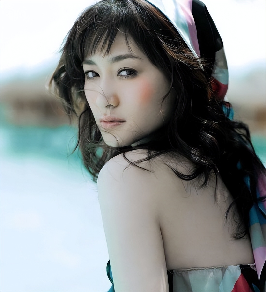 演员李小冉变化太大了吧,演员李小冉结过几次婚了