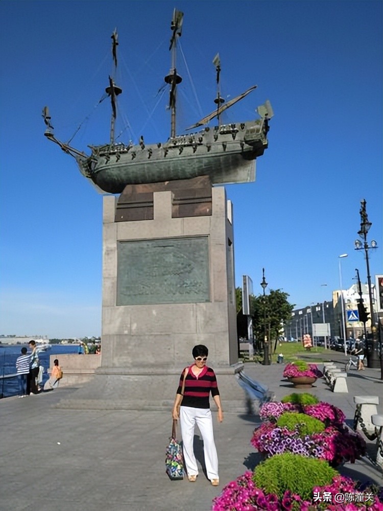 俄罗斯人口多少亿人均gdp,俄罗斯面积和人口兵力