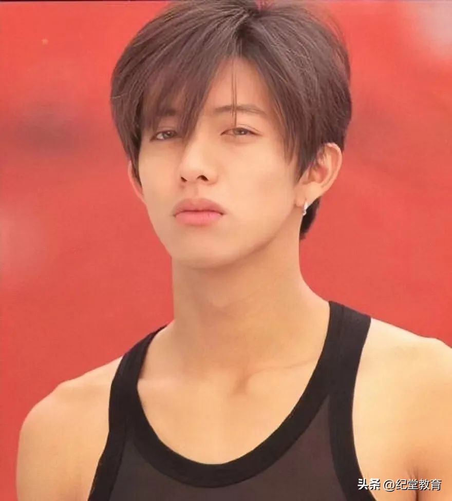 木村拓哉去日本足球队,日本能与木村拓哉比肩的颜值