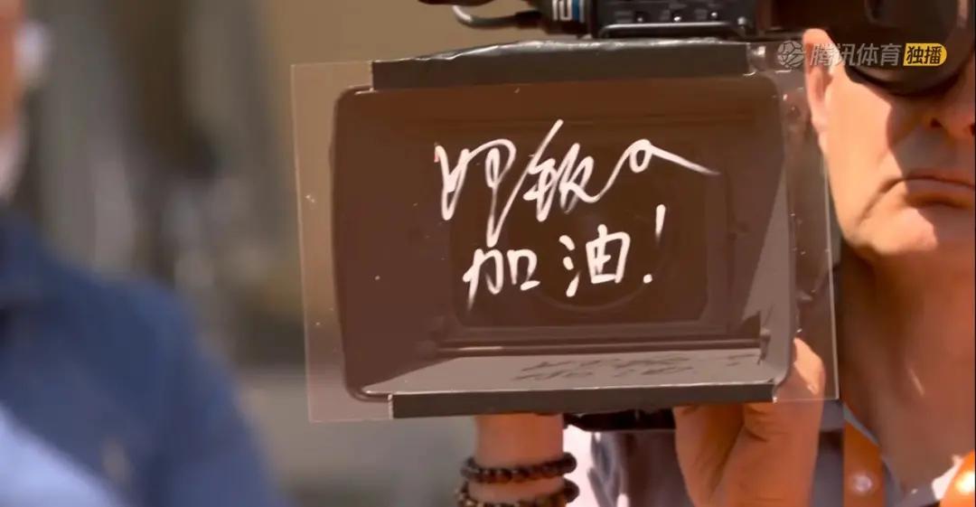 热点||挑战世界第一，这个19岁中国网球美少女是下一个李娜么？