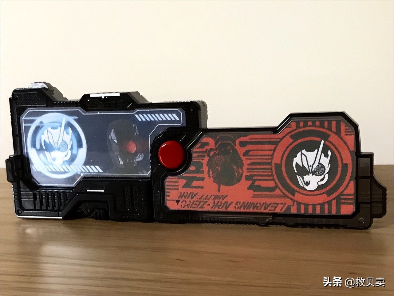 假面骑士里最酷的变身道具图片,假面骑士变形装备