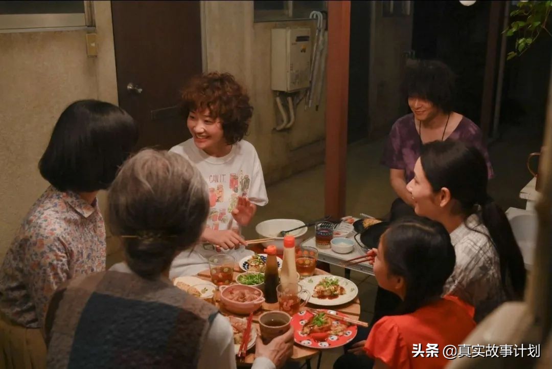 疫情中的邻里间,疫情下的邻里之间