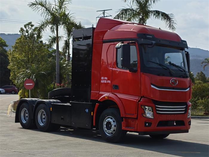 解放7.9吨牵引车,解放重卡7米6