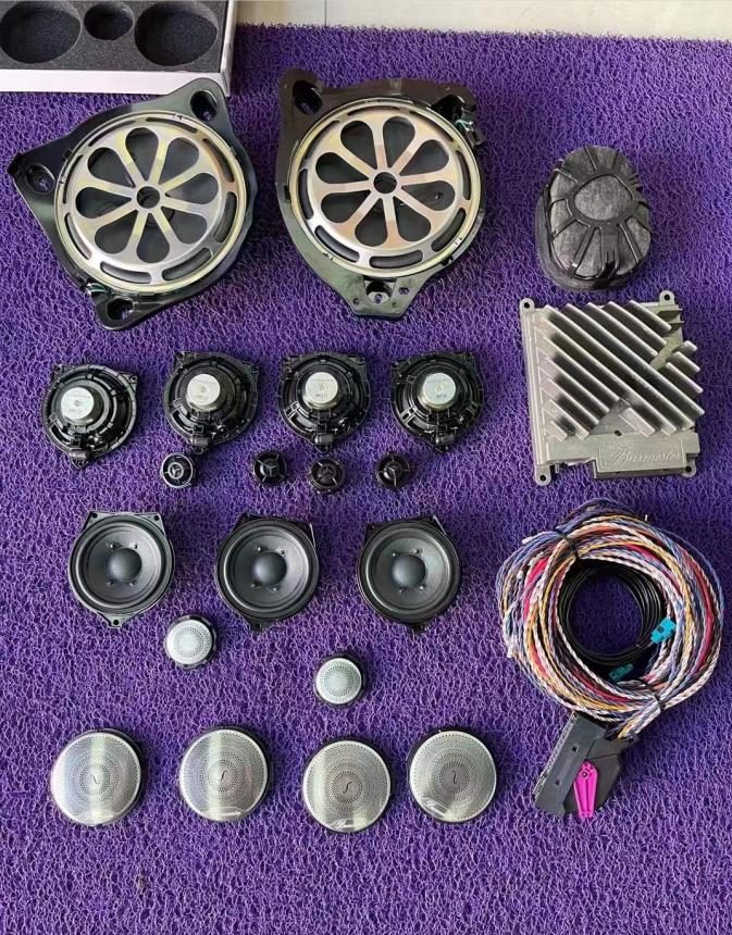 奔驰21款glc300l柏林之声音响效果,22款奔驰glc升级柏林之声