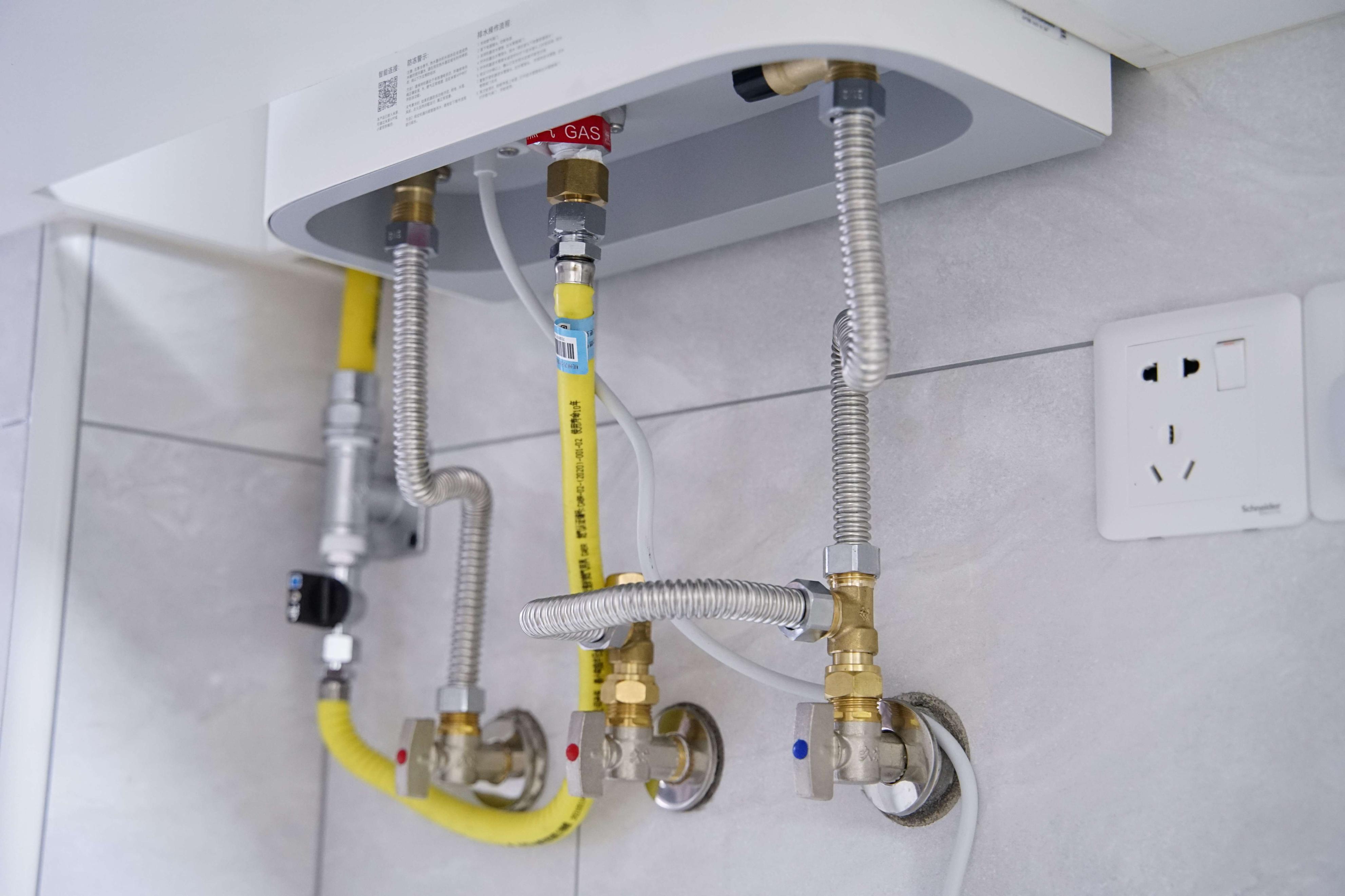 燃气热水器如何安装最省钱,如何安装燃气热水器最佳方法