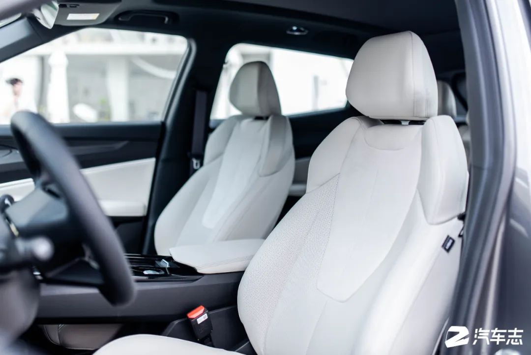 博越cool8155车机芯片是什么水平,博越cool8155芯片多大内存