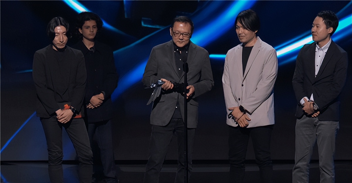 宫崎英高艾尔登之环领奖,宫崎英高颁奖艾尔登法环