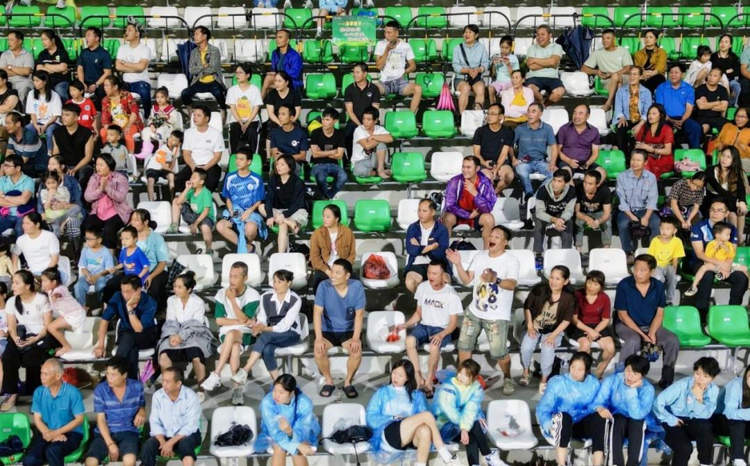 中国海南琼中女子足球队世界杯,琼中女足世界杯夺冠视频