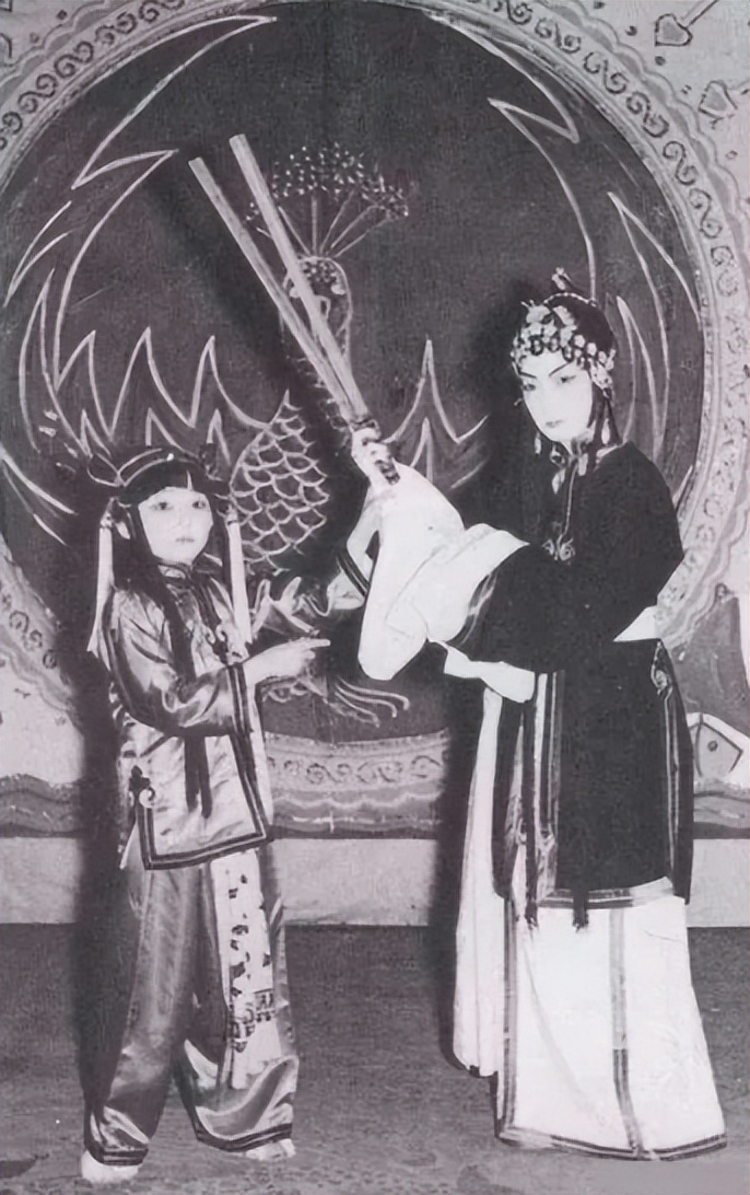 梅兰芳梅葆玖父子,梅兰芳之女梅葆玖哪年去世