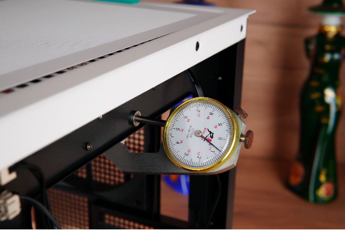 主流国产机箱的颜值之光?九州风扇CK560WH幻城首发开箱评测