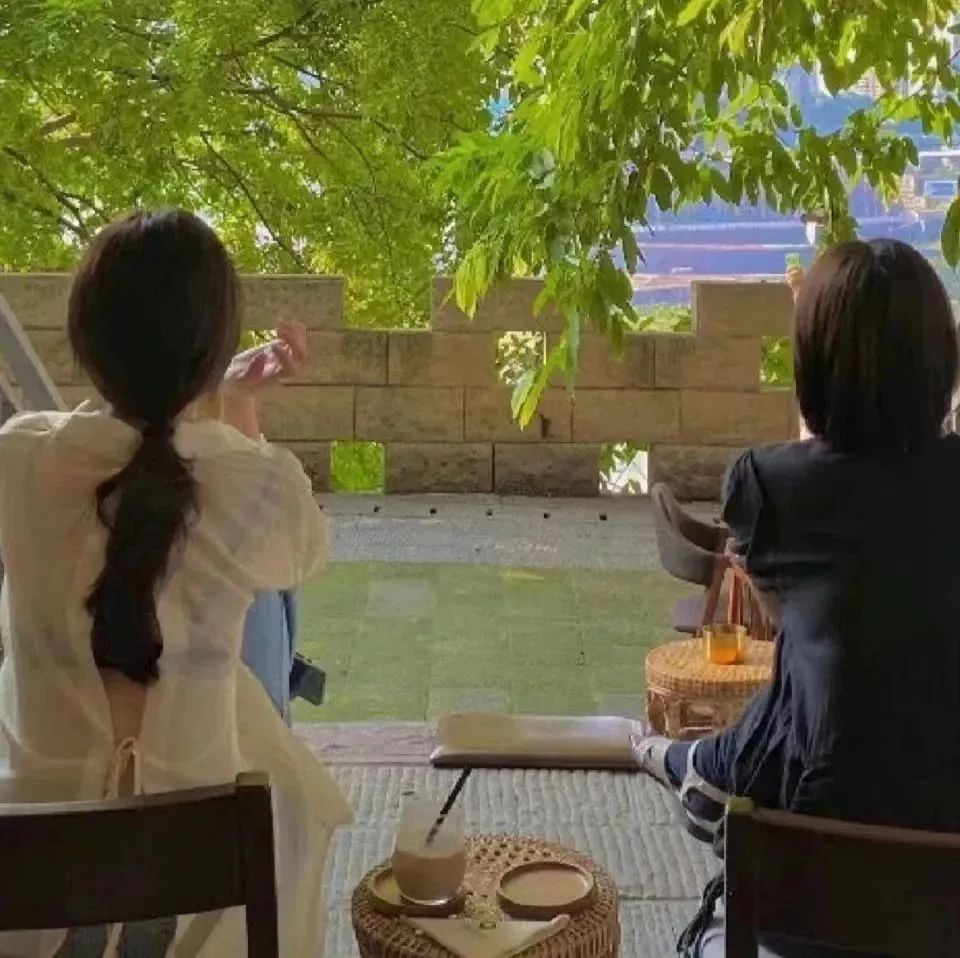 餐厅氛围感背景图,纯粉背景图氛围感