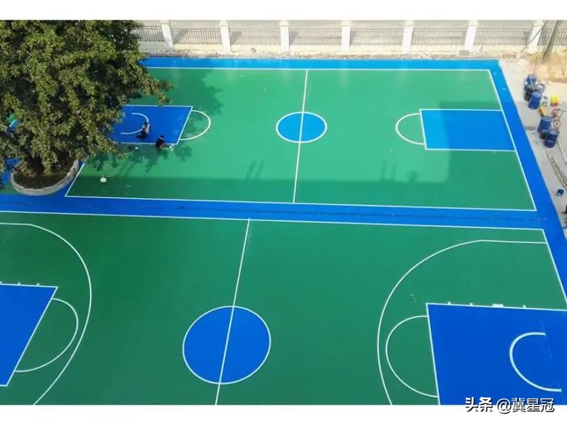 郑州硅pu球场塑胶地板怎么施工,室外悬浮运动地板