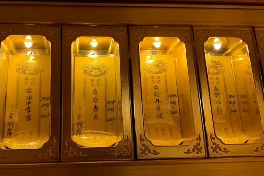 2022年全国两会十大热词,2023一月到十二月十大流行语