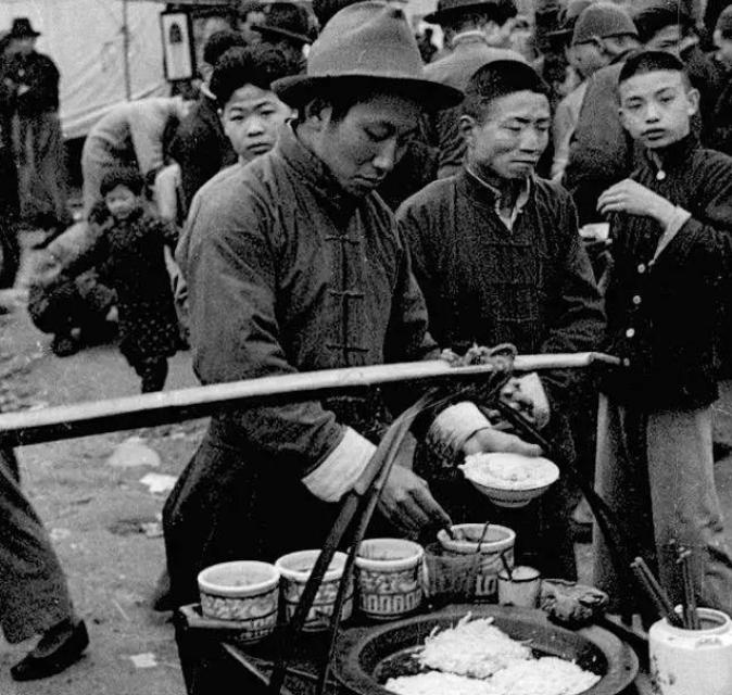 民国时期孤身闯上海靠经商发家,民国借钱最成功案例