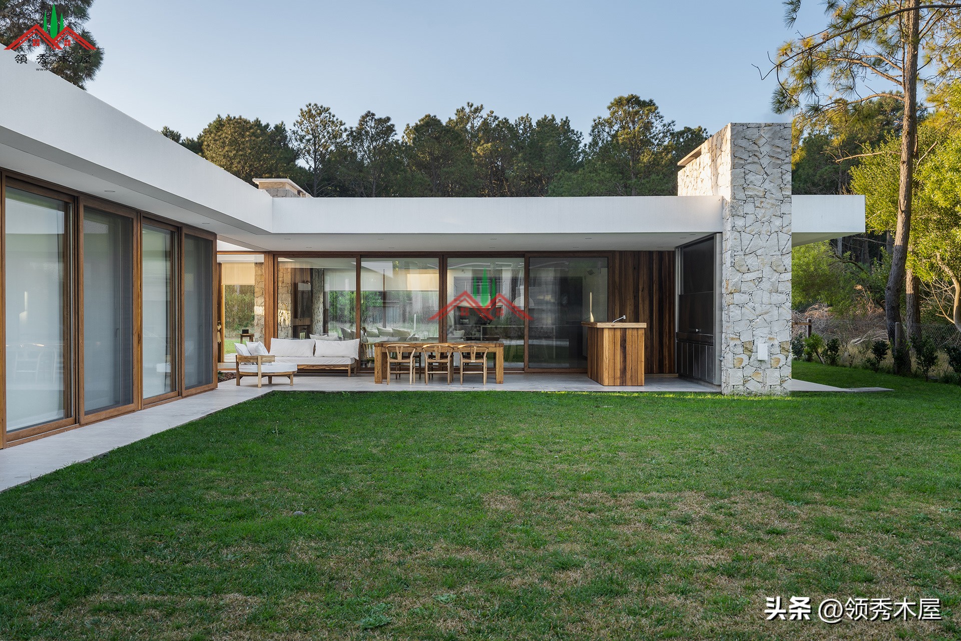 看完这个用木头装修的房子我肠子都悔青了农村的房子后悔装修早了