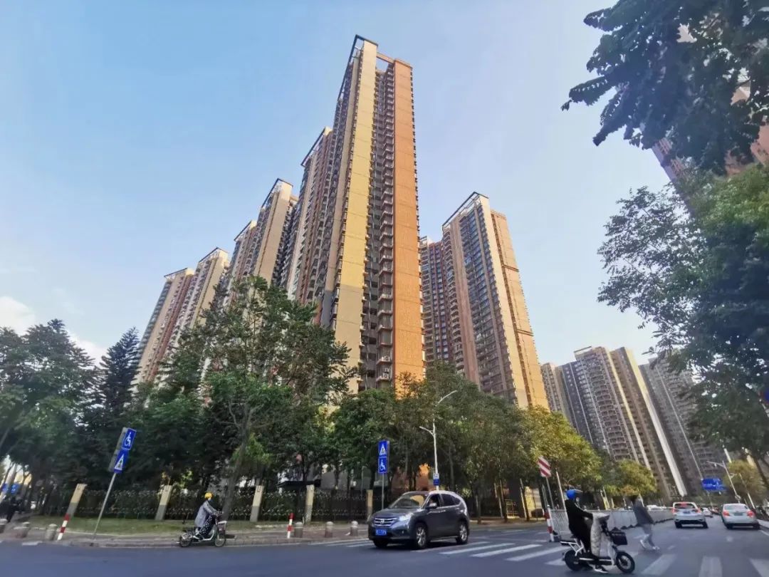 佛山三千万的大平层,颤抖吧中乙