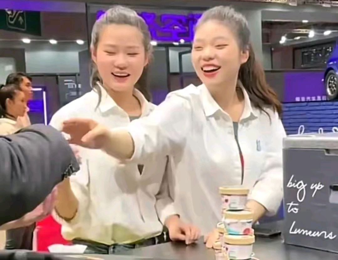 媒体评宝马MINI两次道歉,宝马MINI再次公开致歉