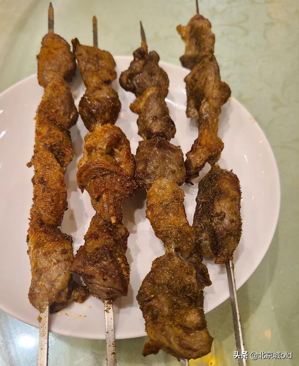 吐鲁番清真美食,吐鲁番最高档的清真餐厅