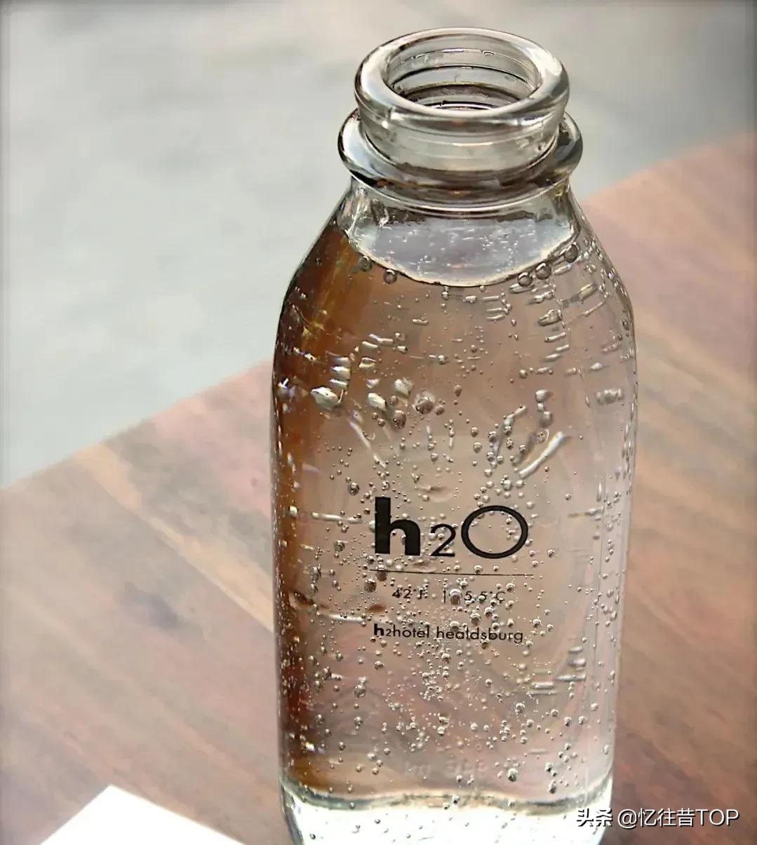 面试官提问如何将一瓶水卖到300元,面试官问怎么把2块钱的水卖成10块