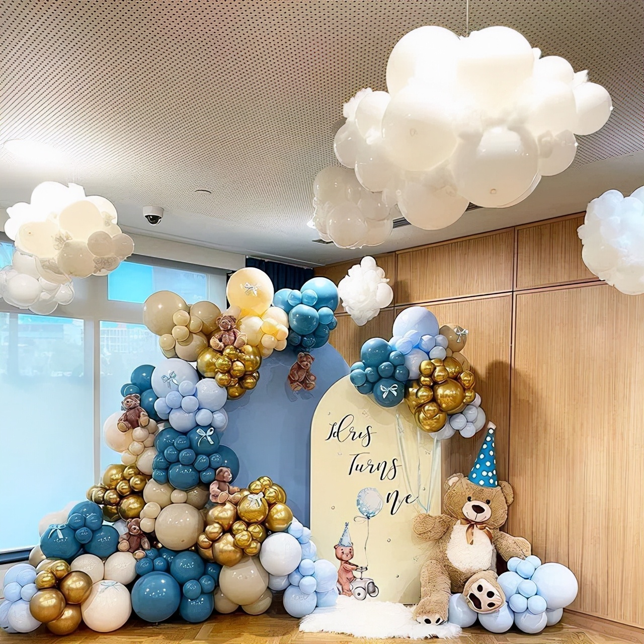 生日蛋糕流行装饰,生日蛋糕装饰多但不幼稚