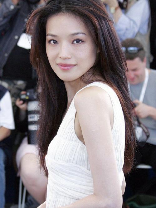 长相让人一眼惊艳的大美女,盘点超有魅力的几位美女