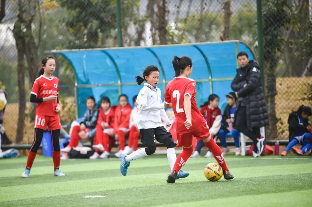 菱小高年级女足|乘风破浪、永不言弃