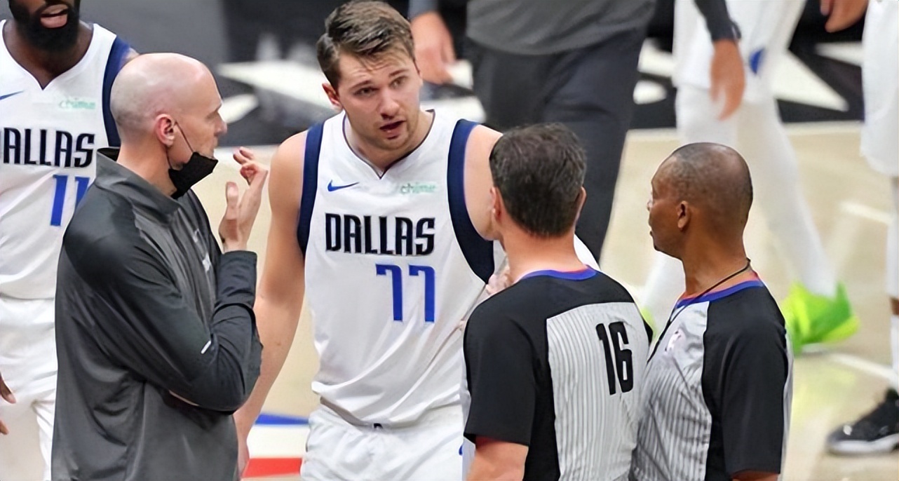 现在nba球员不能向裁判抱怨了吗,抗议离场的篮球赛