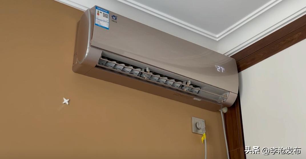 空调开一会关掉和一直开哪个省电,空调开热气和冷气哪个除湿效果好