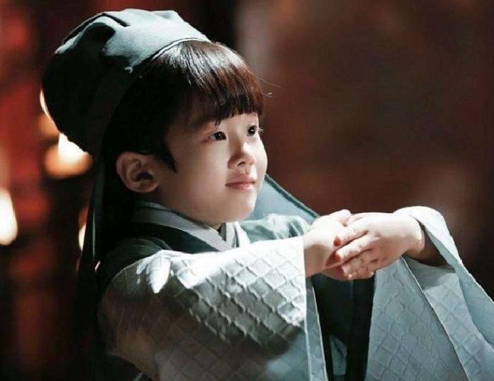 三生三世阿离的全名是什么,三生三世阿离叫什么名字