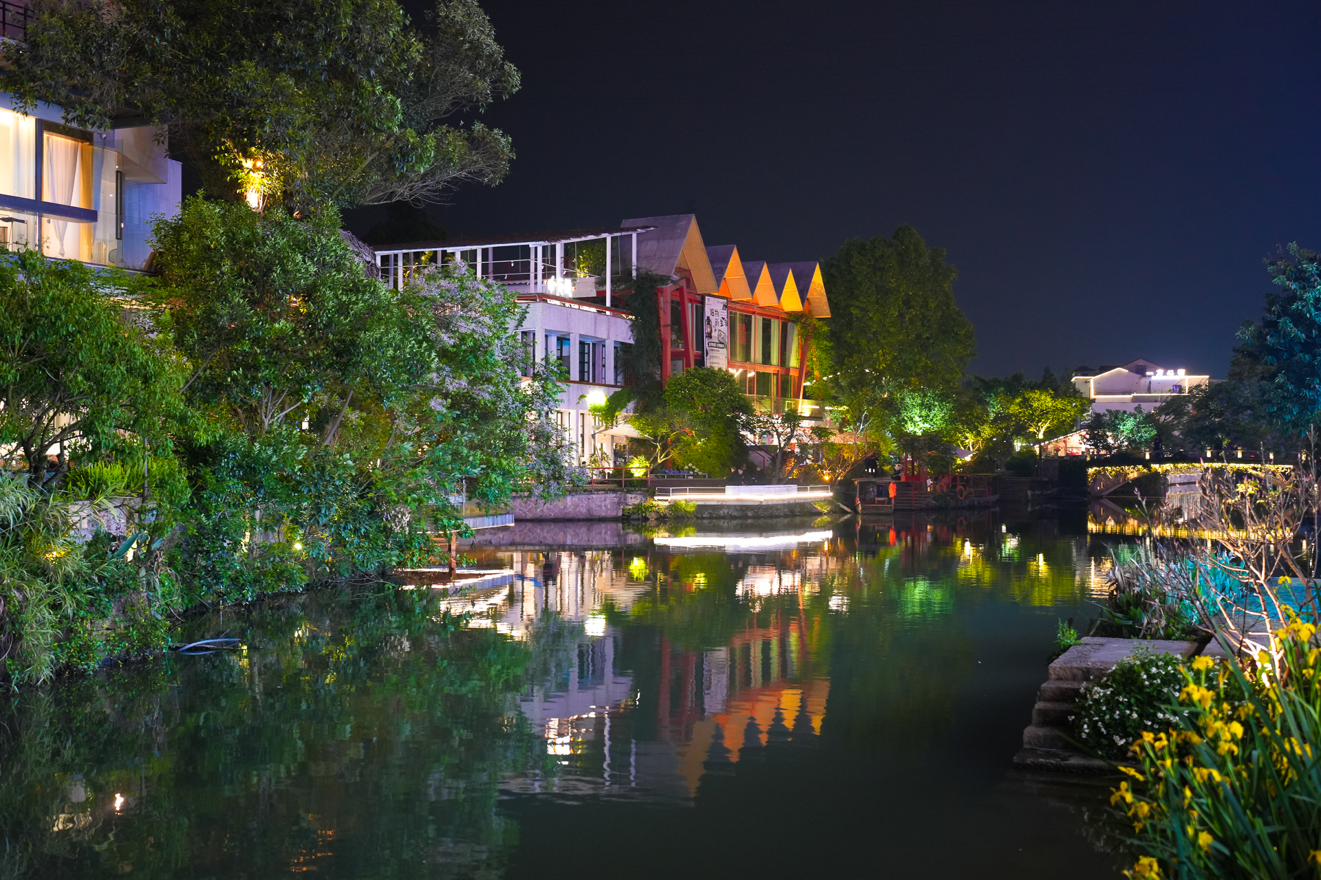 温州瓯海美食一条街,温州乐园刺激惊险