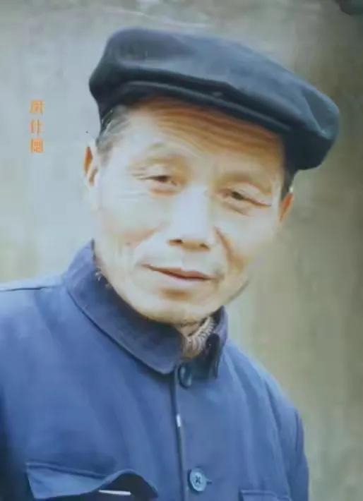 成龙对同父异母兄弟有帮助吗,成龙和同父异母的大哥相见