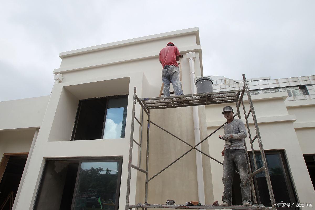 最新招聘喷漆工10000以上包吃住,喷油漆工招聘学徒吗