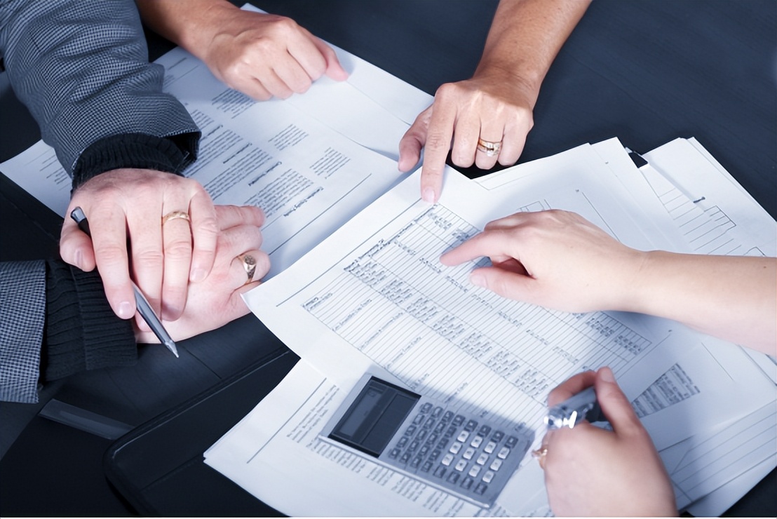 到底怎么选股才是正确的呢,怎么看待炒股