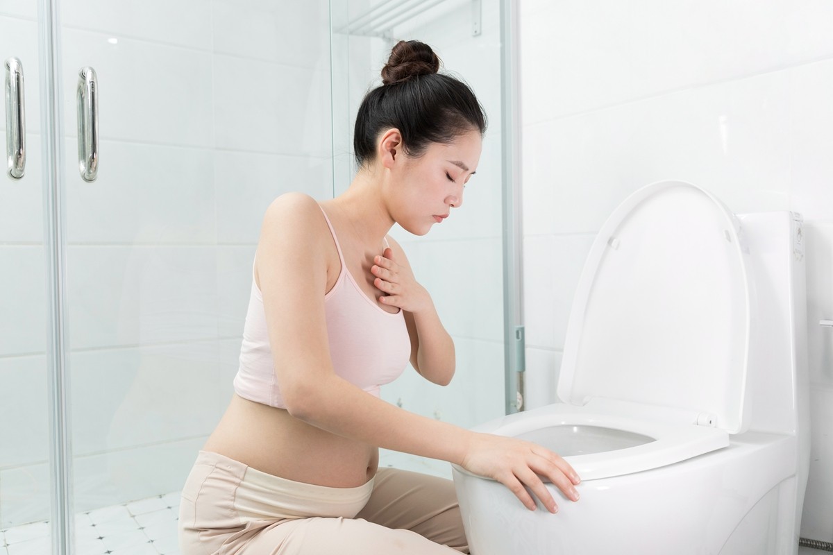 “孕吐厉害的生女孩，不吐的生男孩”孕吐和胎儿性别有关？别乱猜