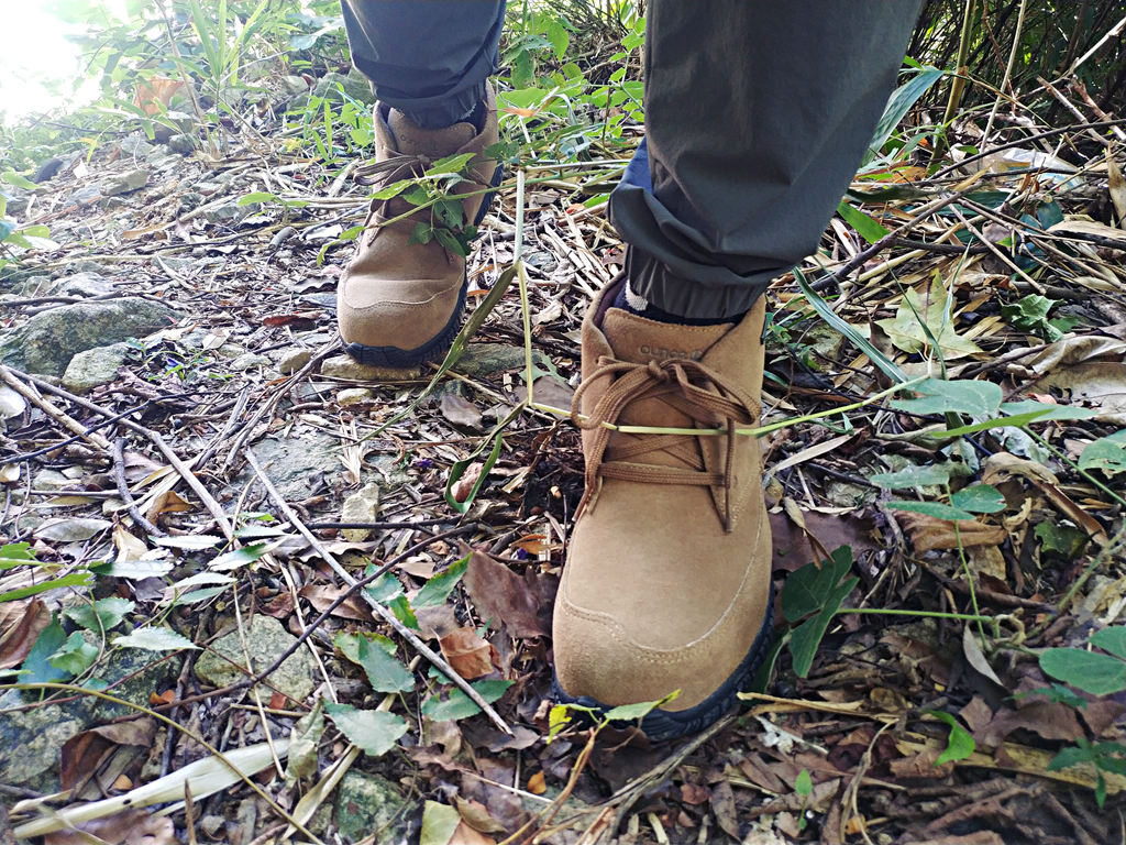 遨游仕t3徒步鞋有多重,遨游仕l3测评