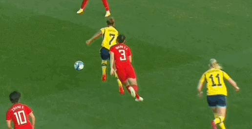 中国女足肖裕仪绝杀韩国,中国女足1比4瑞典女足集锦